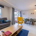 Διαμέρισμα Lux Center 2 *