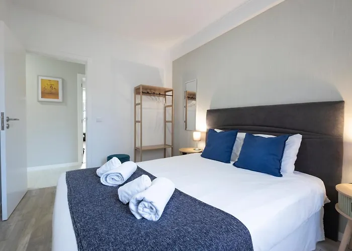 Lux Center 2 Apartmán *